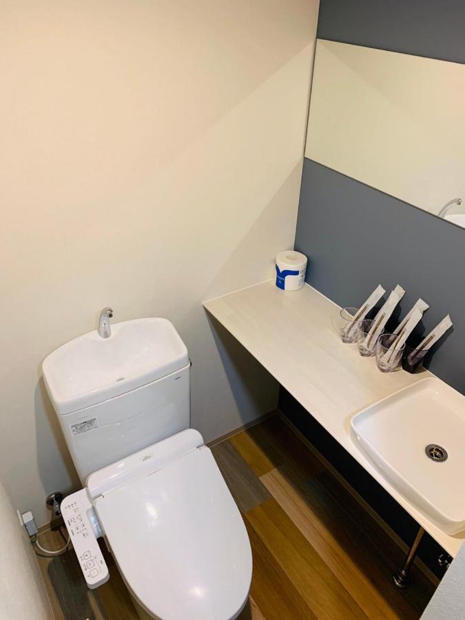 Wellstay Honmachi Osaka Exterior photo
